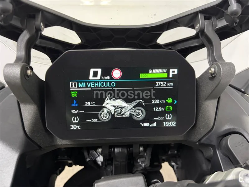 BMW R 1300 RS - Vista 4