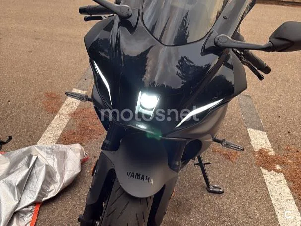 Yamaha YZF-R7 - Vista 3