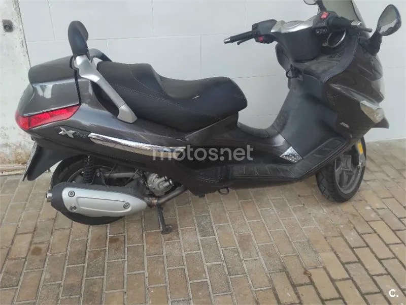 Piaggio XEvo 250 1100 € 2007 Córdoba - 1