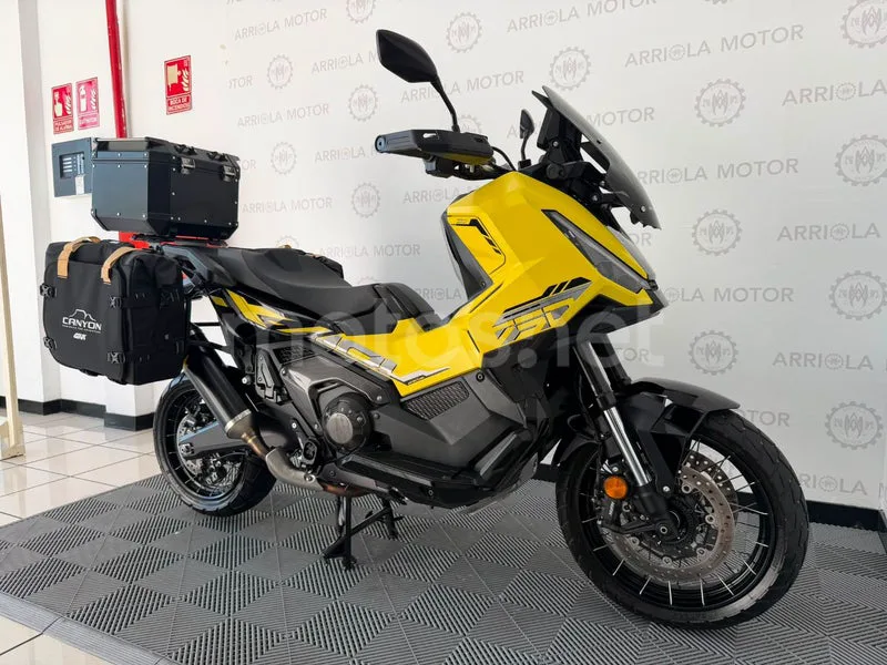 Honda X-ADV - Vista 5