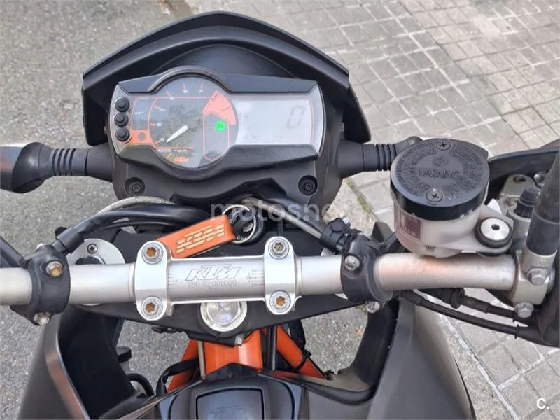 KTM 690 SMC R - Vista 6