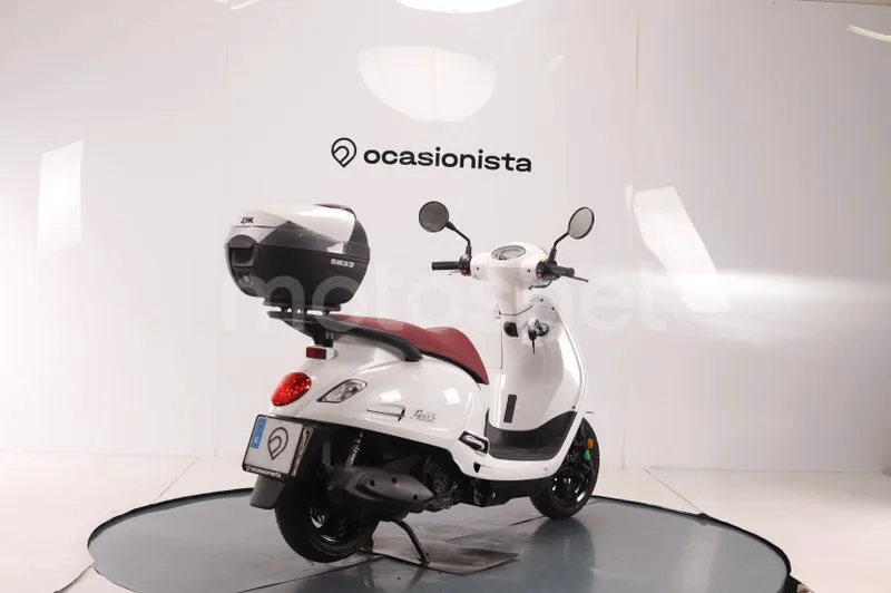 SYM Fiddle 125 - Vista 3