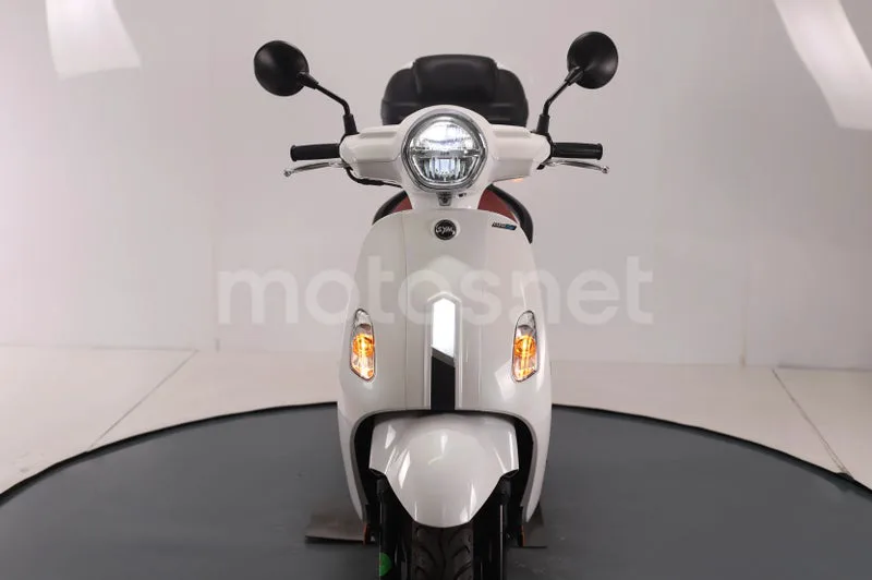 SYM Fiddle 125 - Vista 7