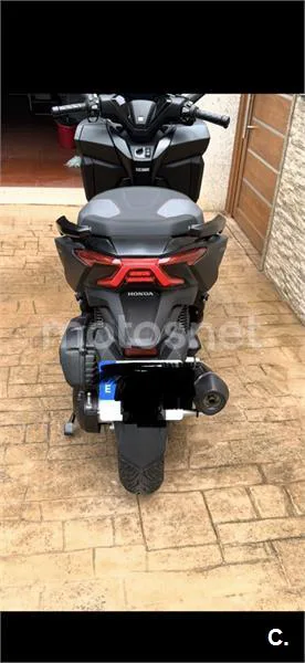 Honda Forza 125 - Vista 3