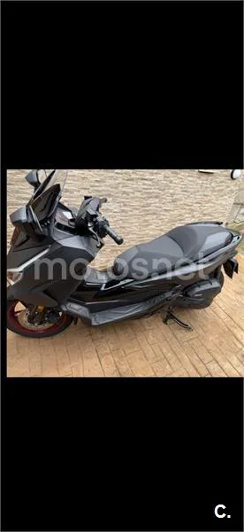 Honda Forza 125 - Vista 5