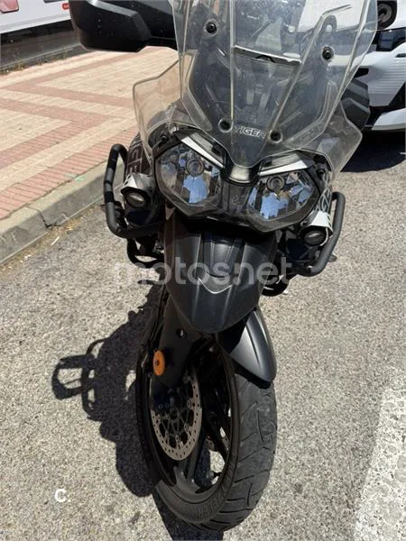 Triumph Tiger 800 XRT - Vista 8