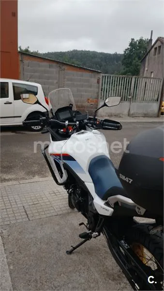 Honda XL750 Transalp - Vista 8