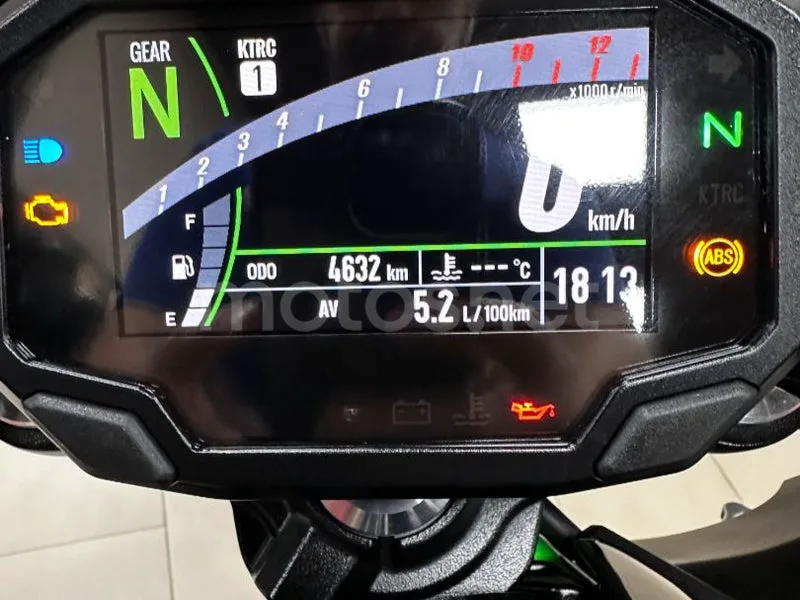 Kawasaki Z650 - Vista 5