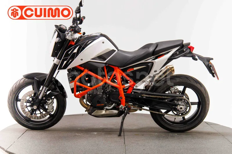 KTM 690 Duke - Vista 8