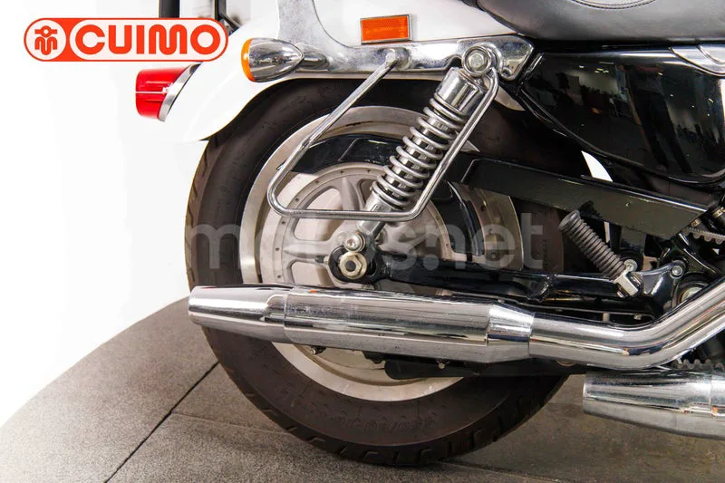 Harley-Davidson Sportster 883 - Vista 27
