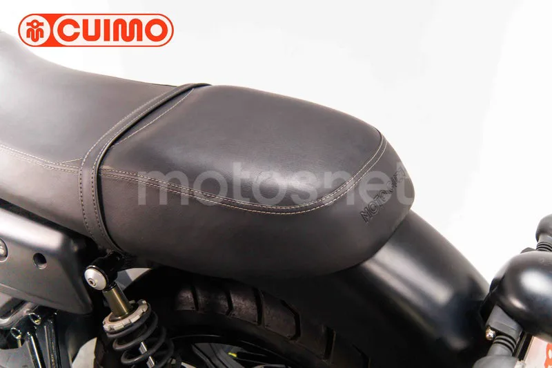 Moto Guzzi V7 II - Vista 26