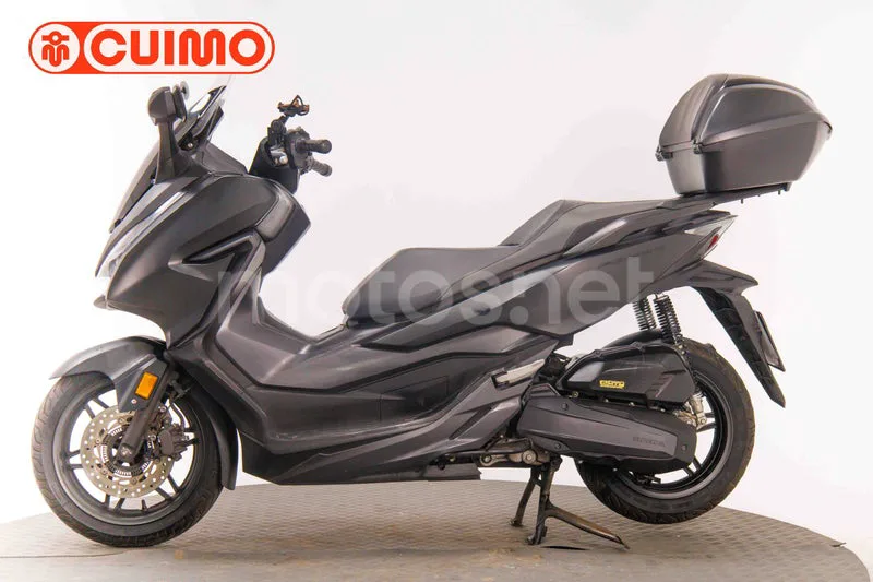 Honda Forza 125 - Vista 8