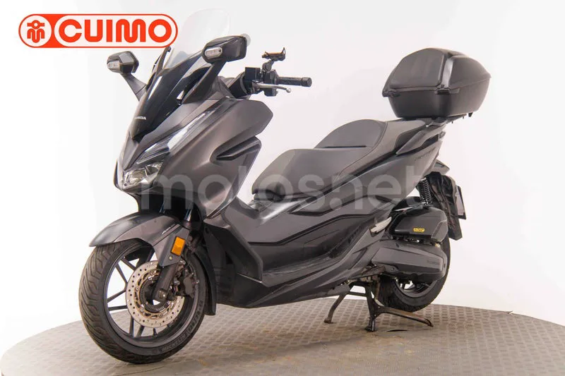 Honda Forza 125 - Vista 9