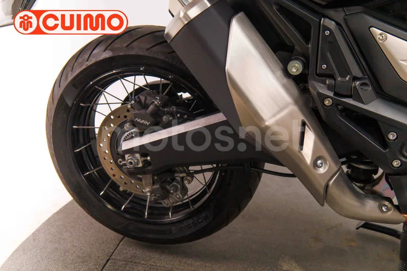 Honda X-ADV - Vista 15