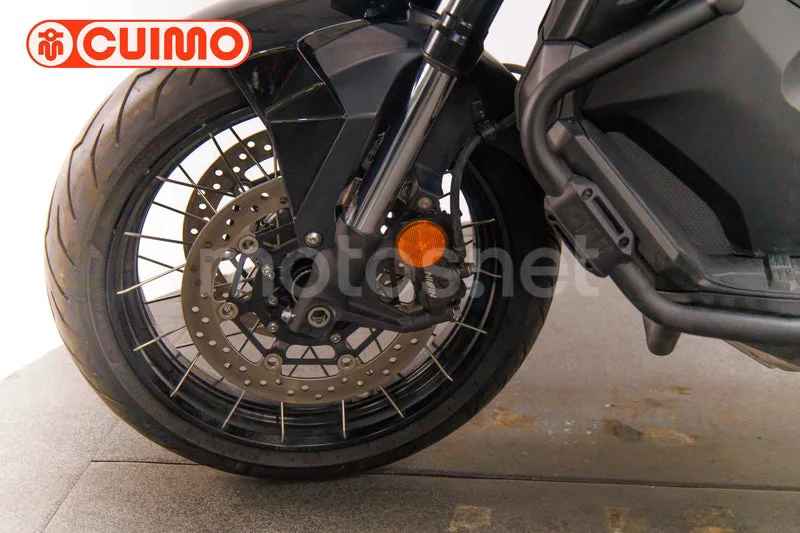 Honda X-ADV - Vista 29