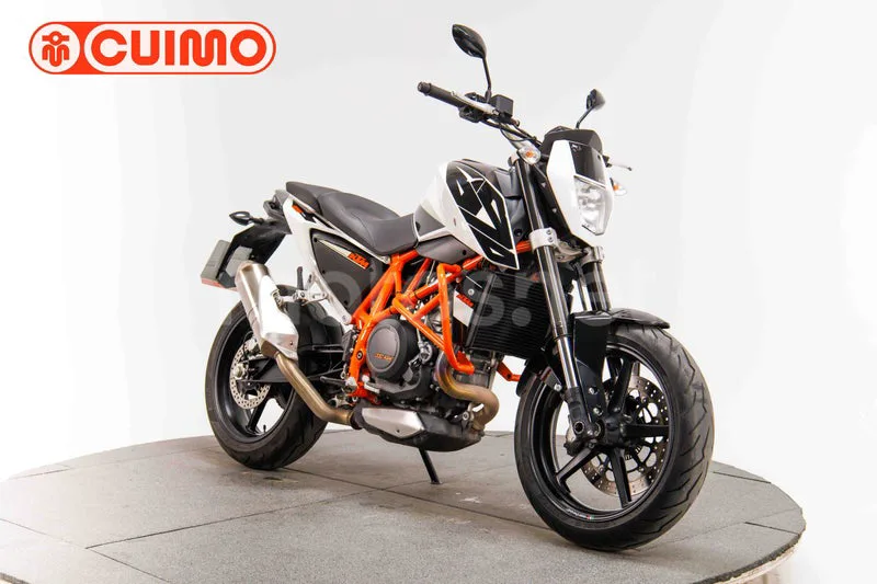 KTM 690 Duke 3599 € 2012 Barcelona - 1
