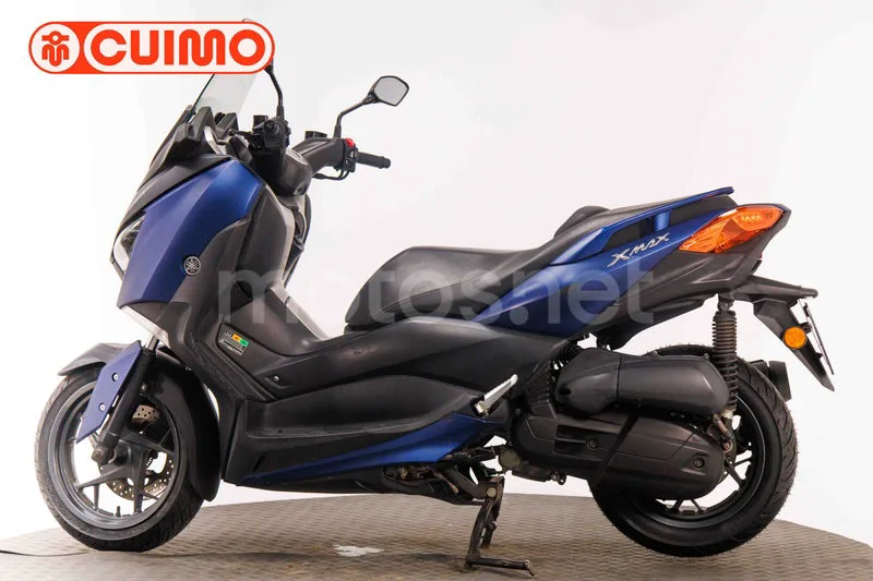 Yamaha XMAX 125 - Vista 8
