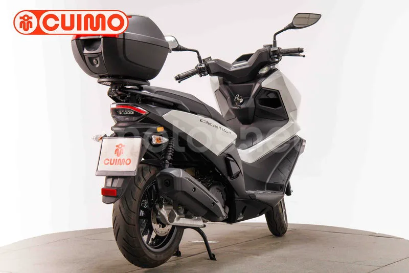 Kymco Sky Town 125 - Vista 4
