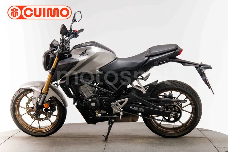 Honda CB125R - Vista 8
