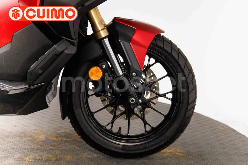 Honda ADV350 - Vista 11