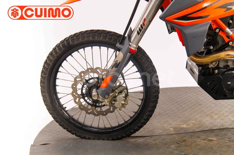 KTM 690 Enduro R - Vista 20