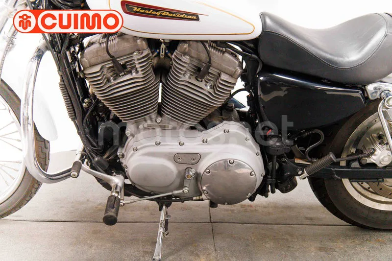 Harley-Davidson Sportster 883 - Vista 24