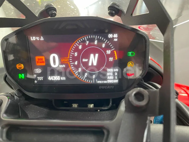 Ducati Hypermotard - Vista 5