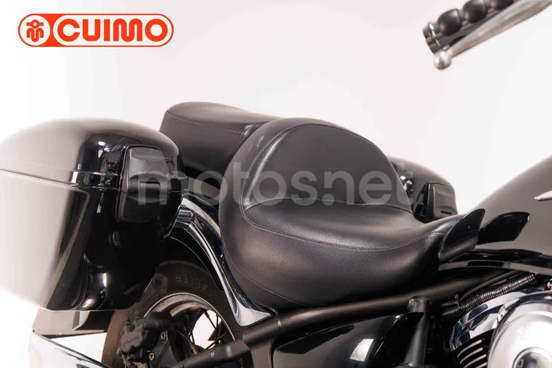 Kawasaki VN900 Classic - Vista 12