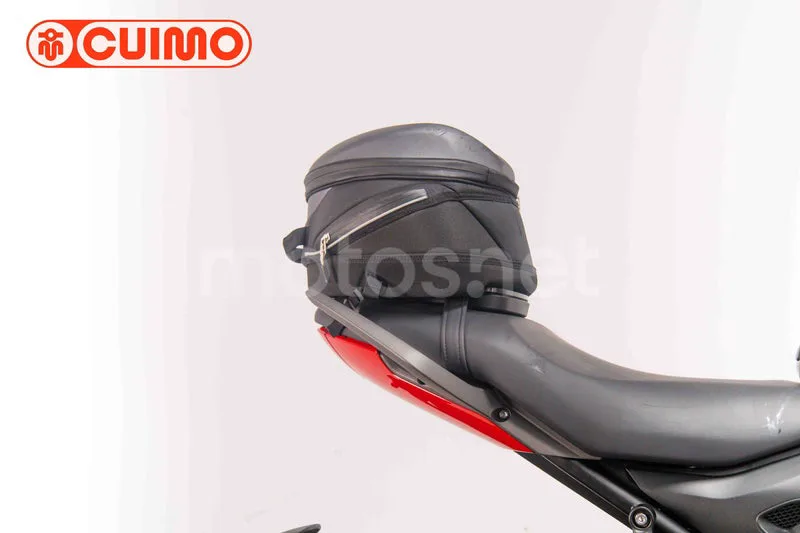 Triumph Trident 660 - Vista 23