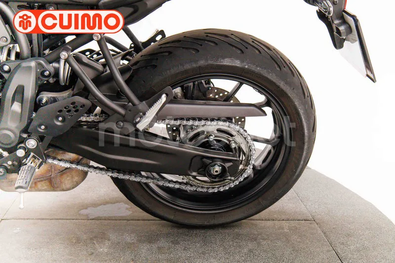 Yamaha XSR700 - Vista 18