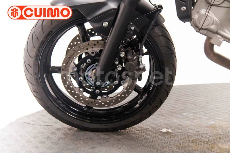 Suzuki SV650 - Vista 23
