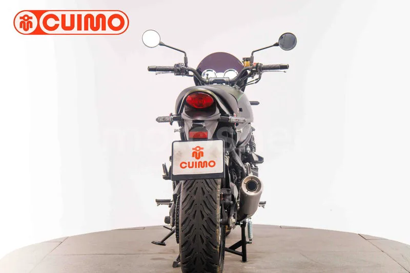 Kawasaki Z900RS - Vista 5