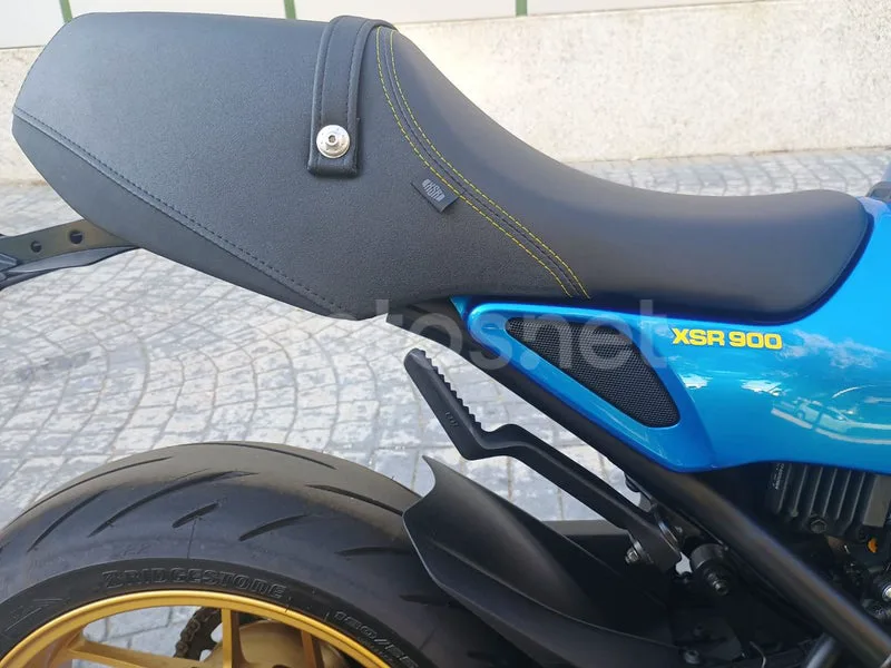 Yamaha XSR900 - Vista 11