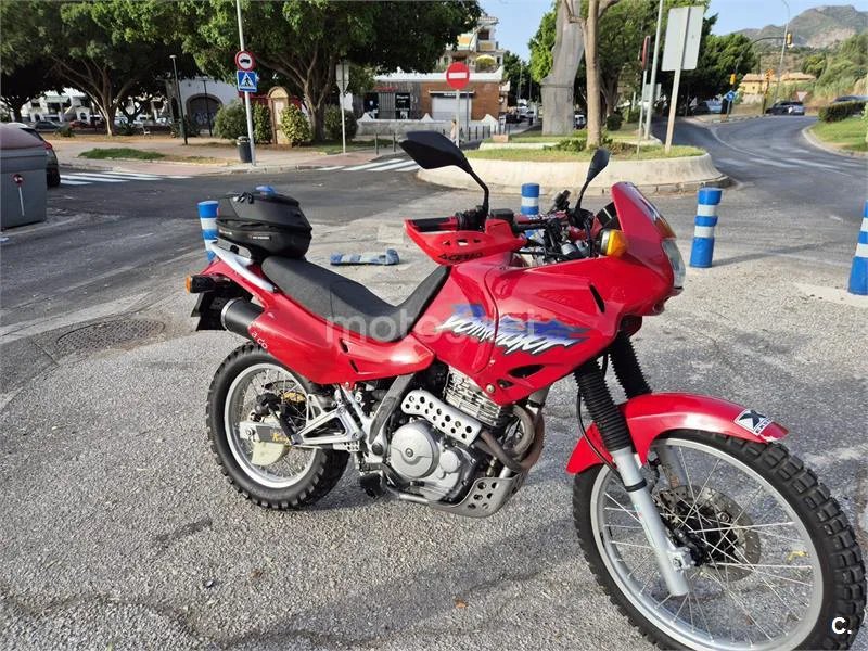 Honda NX650 Dominator - Vista 3