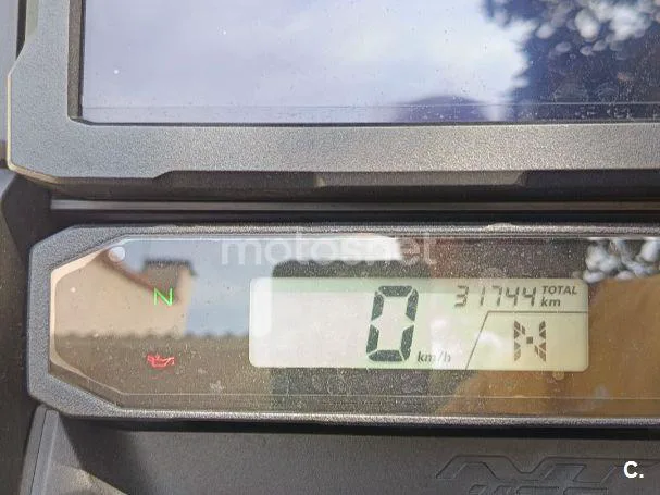 Honda NT1100 - Vista 5