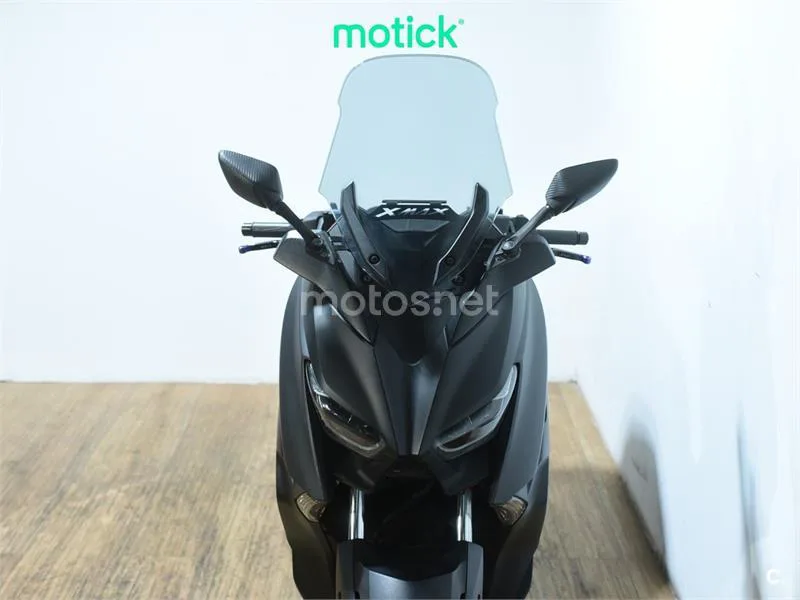 Yamaha XMAX 125 - Vista 11