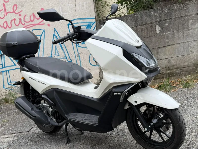 Kymco Sky Town 125 2400 € 2025 Lugo - 1