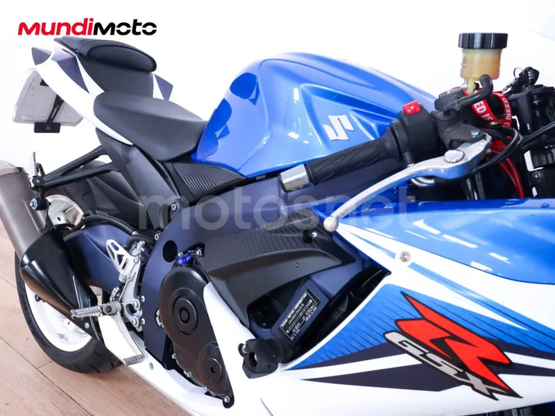 Suzuki GSX-R600 - Vista 18