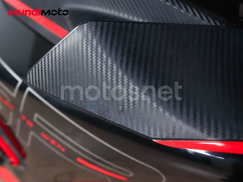 CFMOTO 250NK - Vista 14
