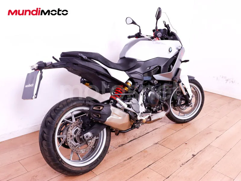 BMW F 900 XR - Vista 3