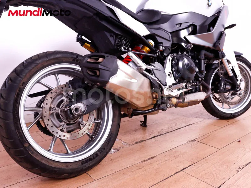 BMW F 900 XR - Vista 4
