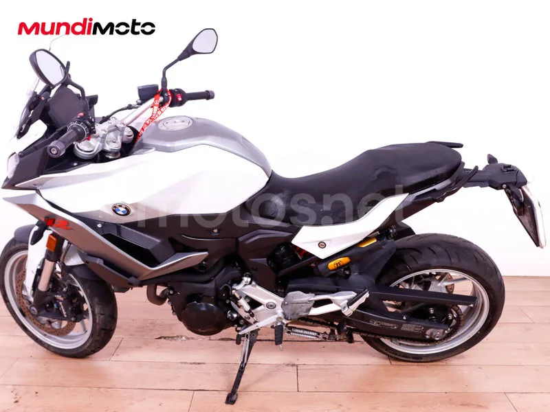 BMW F 900 XR - Vista 6