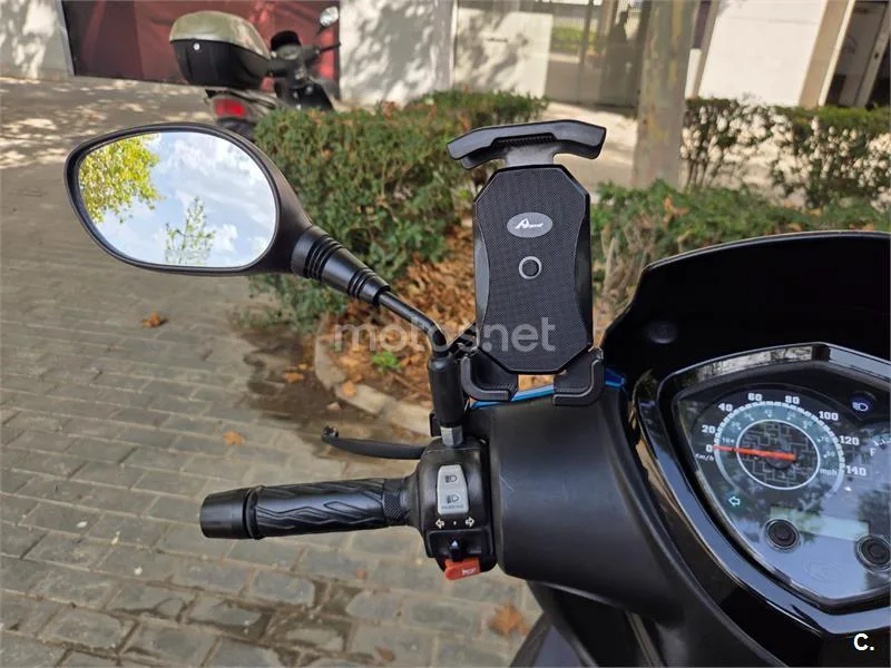 Kymco Agility City 125 - Vista 4