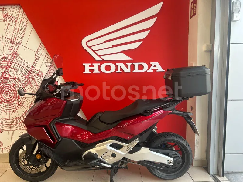 Honda Forza 750 8790 € 2024 Madrid - 1