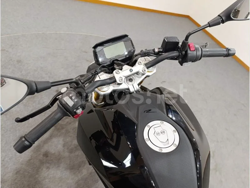 BMW G 310 R - Vista 7