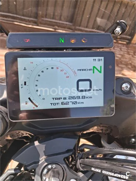 Benelli TRK 702 X - Vista 9