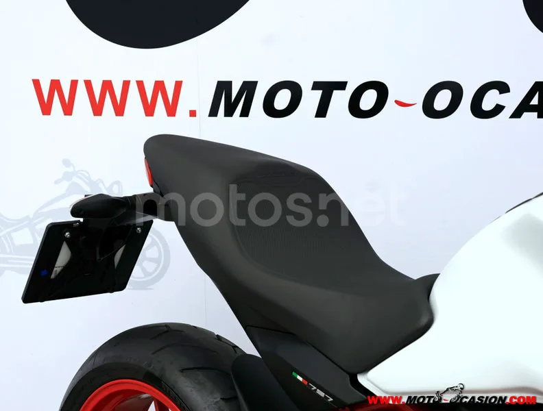 Ducati Monster 797 - Vista 11
