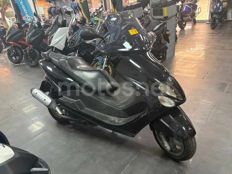 Yamaha Majesty 125 1300 € 2007 Almería - 1