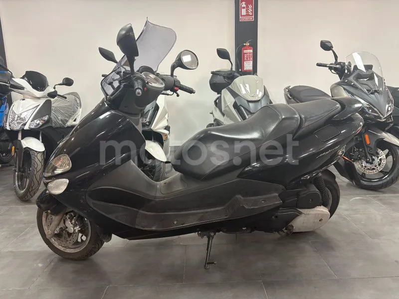 Yamaha Majesty 125 1300 € 2007 Almería - 2