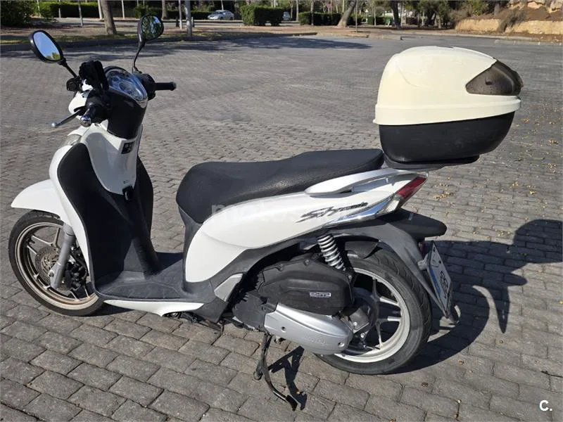 Honda SH125i - Vista 3